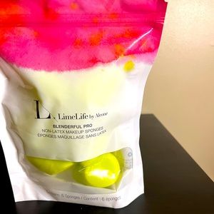 Limelife by Alcone Blenderful Pro full  size makeup sponges